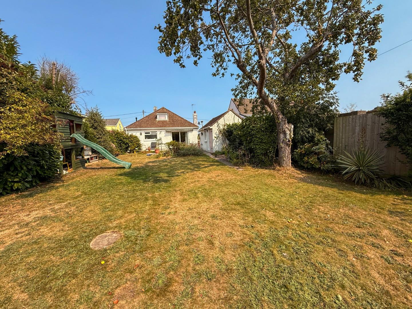 Clinton, Eagleswell Road, Boverton, Llantwit Major, Vale of Glamorgan, CF61 1UF
